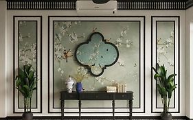 Charming Moon Hotel